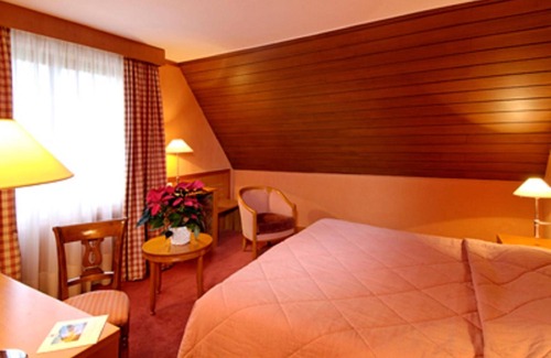 Ottrott Hotel | Explore Hôtel Aux Chants Des Oiseaux with Family-Friendly Amenities