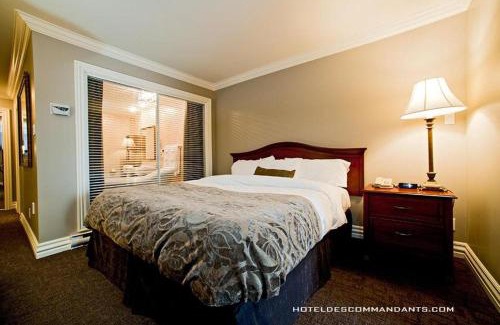 Gaspe Hotel | Discover Hôtel Baker: 4-Star Comfort with Family-Friendly Amenities