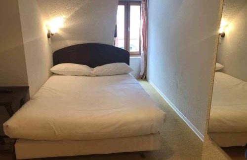 La Malene Hotel | Pet-Friendly Hôtel-Bar l'Embarcadère with Great Amenities