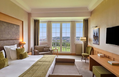 Saint-Arnoult Hotel | Experience Comfort at Hôtel Barrière L'Hôtel du Golf Deauville