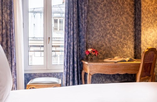Vivienne Hotel | Elegant Hôtel Baudelaire Opéra: Spa & Family-Friendly Stay