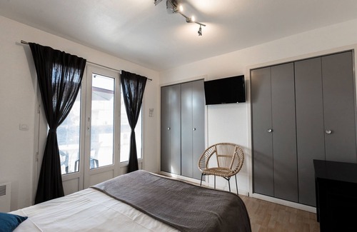 Pontaillac Hotel | Discover Comfort at Hôtel Belle Vue with Spa & Dining