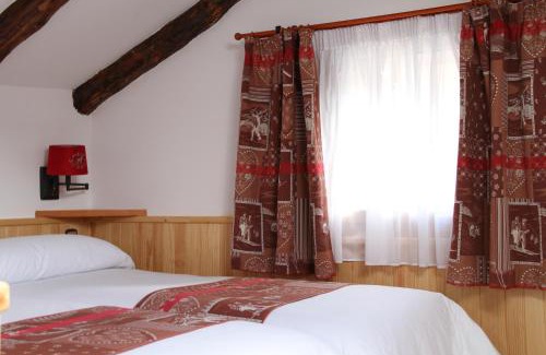 Soldeu Hotel | Cozy Hôtel Bruxelles: Oceanfront with Pet-Friendly Amenities