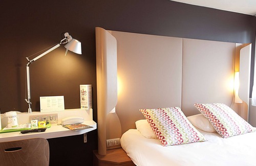Aubiere Hotel | Discover Hôtel Campanile Clermont-Ferrand Sud with Family-Friendly Amenities