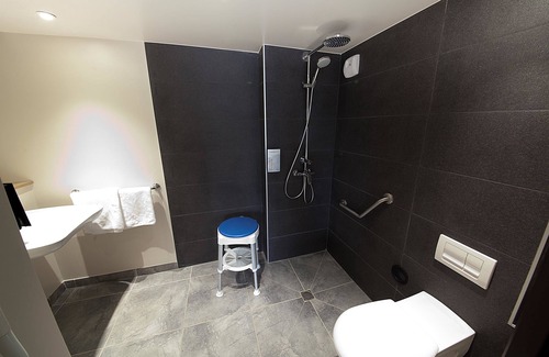 Aubiere Hotel | Discover Hôtel Campanile Clermont-Ferrand Sud with Family-Friendly Amenities