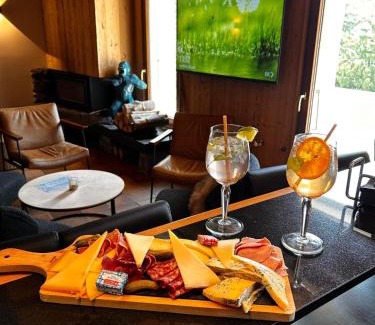 Saint-Francois-Longchamp Hotel | Experience L'Auberge Ensoleillée: Oceanfront Oasis Awaits