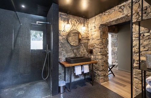 Lama Hotel | Top-Rated Hôtel Case Latine with Pool and Restaurant