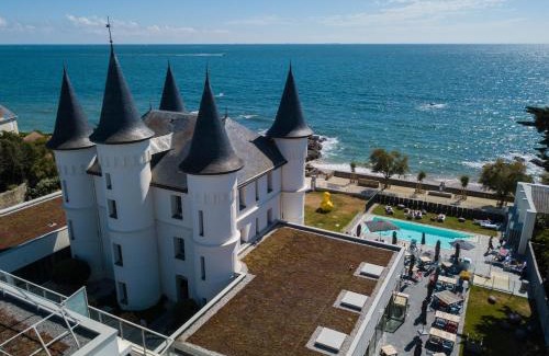 Pornichet Hotel | Relaxing Stay at Hôtel Château des Tourelles with Spa & Pool