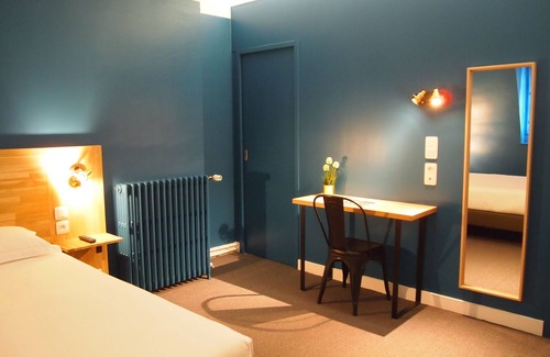 Old Town Hotel | Discover Hôtel Colbert Tours: Family-Friendly & Top Rated