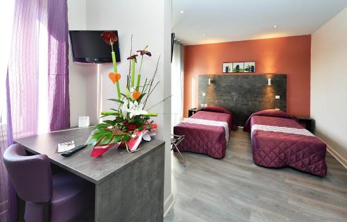Rodez Hotel | Discover Hôtel Concorde: Pet-Friendly Stay in Rodez