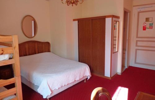 Evian-les-Bains Hotel | Pet-Friendly Hôtel Continental with Superb Amenities