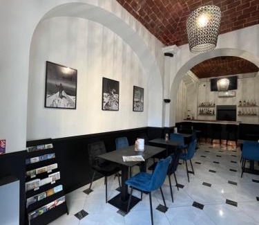 Bastia Hotel | Discover Hôtel Continental: Top-Rated with Family Amenities