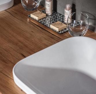 Caunes-Minervois Hotel | Discover Hôtel Restaurant d'Alibert: Pet-Friendly Retreat