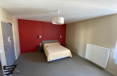 Petit Margny Hotel | Discover Hôtel de Flandre: Pet-Friendly and Family Ready
