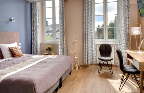 Montmarault Hotel | Hôtel de France: Pet-Friendly with High Guest Ratings