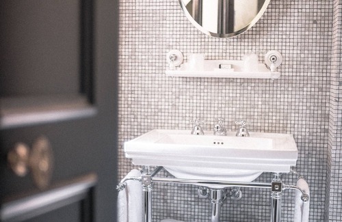 Saint-Gervais Hotel | Elegant Hôtel de JoBo: Family-Friendly with Top Amenities