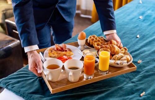 La Presqu'ile Hotel | Discover Hôtel de l'Abbaye Lyon - A Boutique Experience