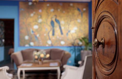 Nimes City Centre Hotel | Discover Hôtel De L'Amphithéâtre: Family-Friendly Escape