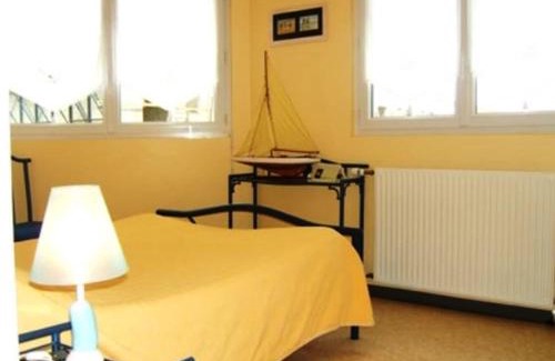 Notre-Dame-de-Monts Hotel | Discover Hôtel de l'Océan: Pet-Friendly Getaway Awaits