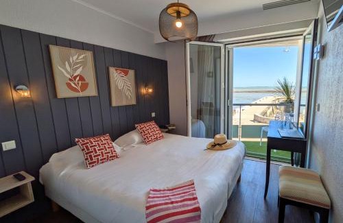 Rivedoux-Plage Hotel | Oceanfront Hôtel de La Marée - Relax by the Sea