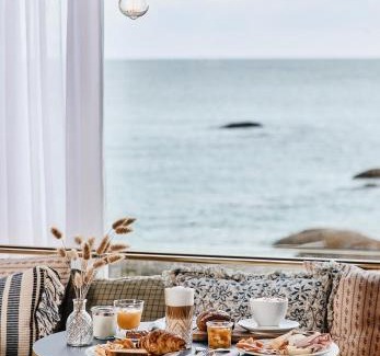 Brignogan-Plage Hotel | Explore Hôtel de la Mer: Oceanfront Bliss Awaits You