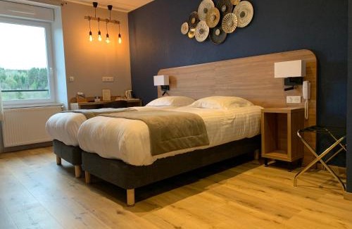 Le Chambon-sur-Lignon Hotel | Discover Hôtel De La Plage: Oceanfront Stay with Amenities