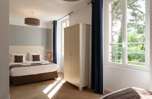 Ronce-les-Bains Hotel | Relax at The Originals Boutique, Hôtel de la Plage