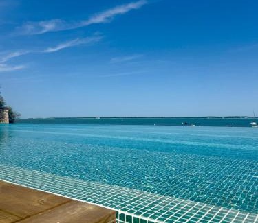 Ronce-les-Bains Hotel | Beachfront Hôtel de la Plage with Pool and Ocean Views