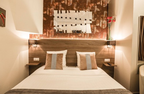 Arsenal-Redon Hotel | Budget-Friendly Hôtel de la T.A with Breakfast & Family Amenities