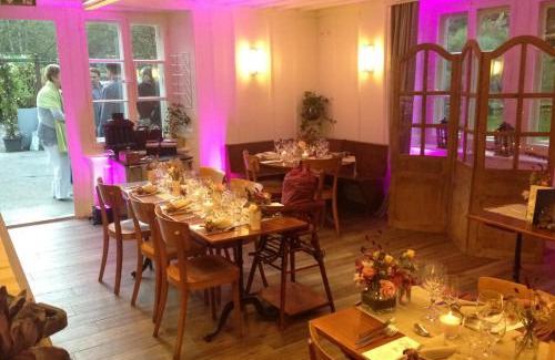 Brot-Dessous Apartment | Hôtel de la Truite: Pet-Friendly Stay with Top Guest Rating