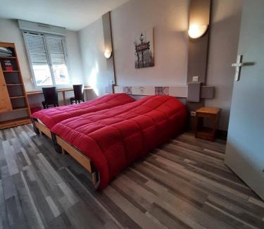 Ornans Hotel | Discover Hôtel de La Vallée: Pet-Friendly Getaway