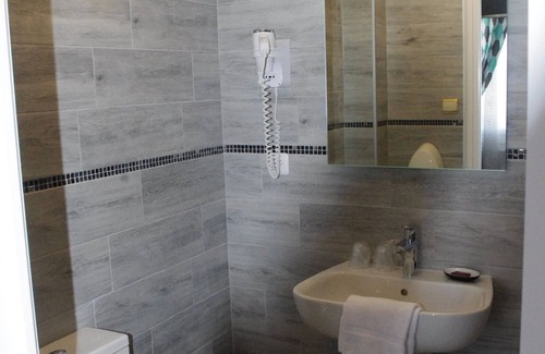 Barneville-Carteret Hotel | Experience Hôtel de Paris: Oceanfront Relaxation Awaits