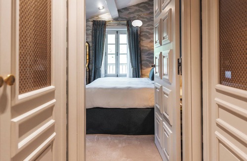 Saint-Emilion Hotel | Luxury Hôtel de Pavie - Guest Rated 9.8 & Family Friendly