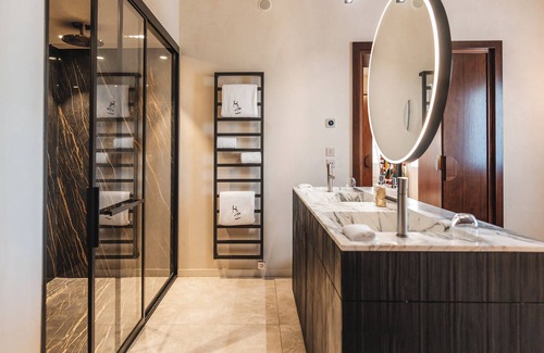 Saint-Emilion Hotel | Luxury Hôtel de Pavie - Guest Rated 9.8 & Family Friendly