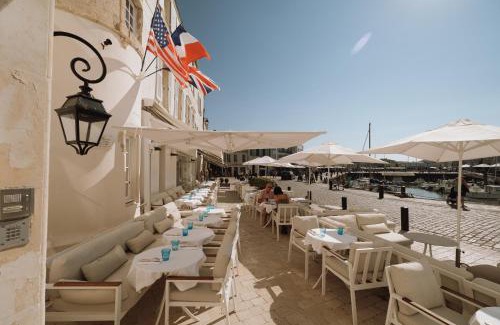 Saint-Martin-de-Re Hotel | Elegant Hôtel de Toiras: Pet-Friendly with Ocean Views