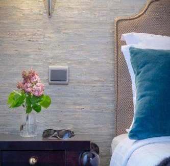 Odeon Hotel | Discover Hôtel Delavigne: Family-Friendly with Breakfast