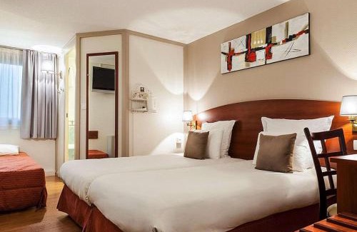 Cachan Hotel | Discover Hôtel des Arcades de Cachan - Grand Paris Sud
