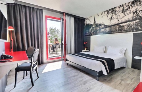 Meyzieu Hotel | Discover Hôtel des Lumières Near Meyzieu Arena Stadium