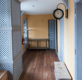 Cayenne Hotel | Discover Hôtel des Palmistes: Family-Friendly Comfort