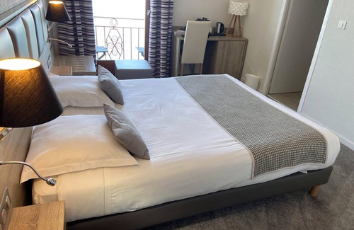 Publier Hotel | Discover Hôtel des Princes: Great Amenities & Top Ratings