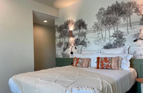 Guerande Hotel | Pet-Friendly Hôtel des Quatre Saisons with Great Reviews