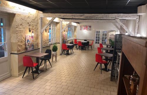 Beynac-et-Cazenac Hotel | Discover Hôtel du Château - Family-Friendly Retreat in Beynac