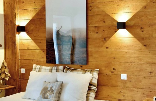 Peone Hotel | Guest Rated: Hôtel du Col de Crous with Restaurant & Breakfast