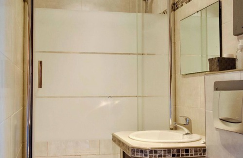 Peone Hotel | Guest Rated: Hôtel du Col de Crous with Restaurant & Breakfast