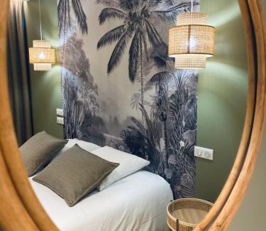 Charolles Hotel | Pet-Friendly Hôtel du Lion d'OR with Ocean View Amenities