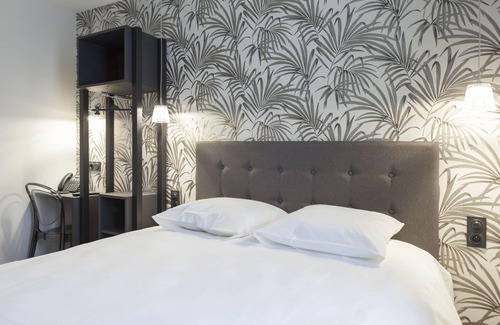 Laval Hotel | Comfortable Hôtel du Maine: Rated 9.2/10 with Family Amenities