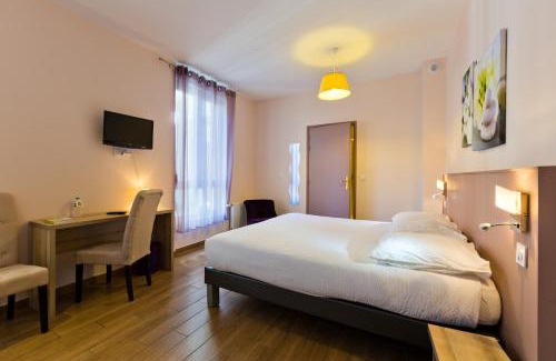 Mont-Dore Hotel | Enjoy Family-Friendly Stays at Hôtel du Parc, 8.1/10 Rated