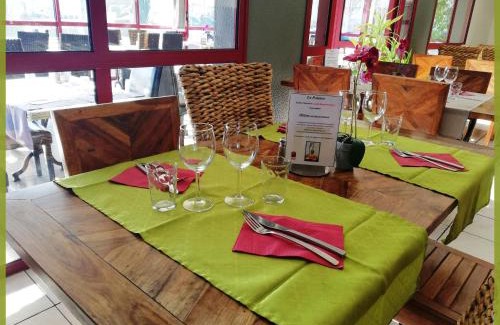 Limoges Hotel | Discover Hôtel du Parc Limoges & Restaurant for Family Stays