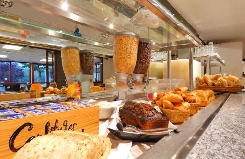 Limoges Hotel | Discover Hôtel du Parc Limoges & Restaurant for Family Stays