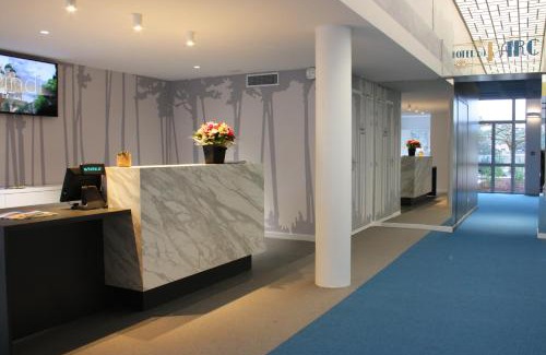 Soorts-Hossegor Hotel | Relax at Hôtel du Parc & Spa: Oceanfront Bliss Awaits